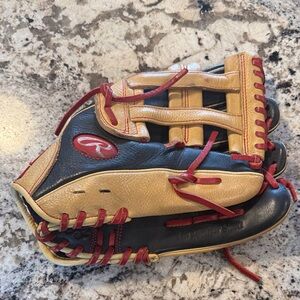 Rawlings Black and Tan Baseball Glove with Red Lacing